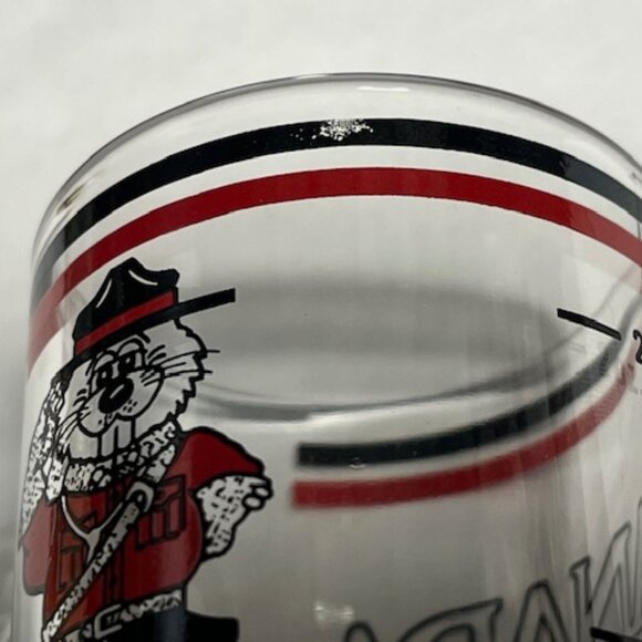 Mini-mug Shot Glass Canada Bear Mountie Red Black 2oz France - Picture 13 of 13